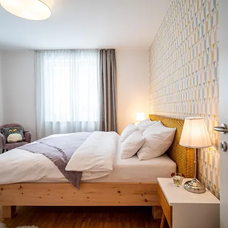 LOIDLs GUESTHOUSE Traunkirchen Exterior foto